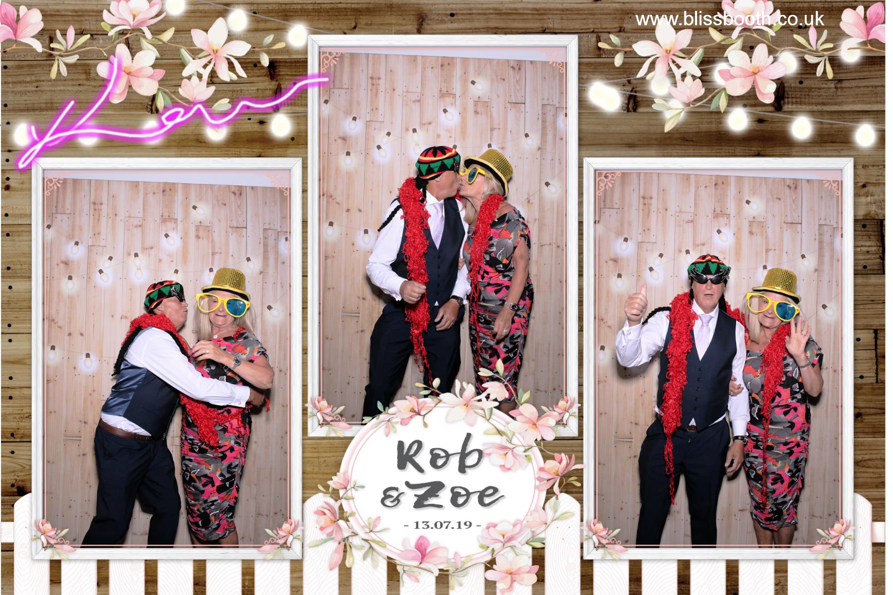 Rob and Zoe | View more photos from the event at gallery.blissbooth.co.uk/u/BlissBooth/Rob-and-Zoe